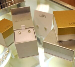 luxury jewelry packaging, jewelry packaging, custom jewelry boxes, custom jewelry pouches, jewelry cards, jewelry inserts, custom box inserts, anti-tarnish jewelry packaging, branded jewelry packaging, luxury jewelry, luxury packaging,