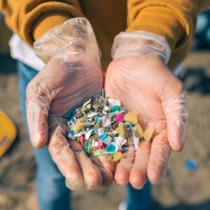 Ocean Bound Plastics: A Sustainable Alternative Oceanbound plastic is a game-changer in the fight against plastic pollution. It's plastic waste collected from beaches and coastal areas within 50 kilometers of shorelines before it enters the ocean. This innovative approach tackles the problem at its source, offering a range of benefits for brands and the environment alike.